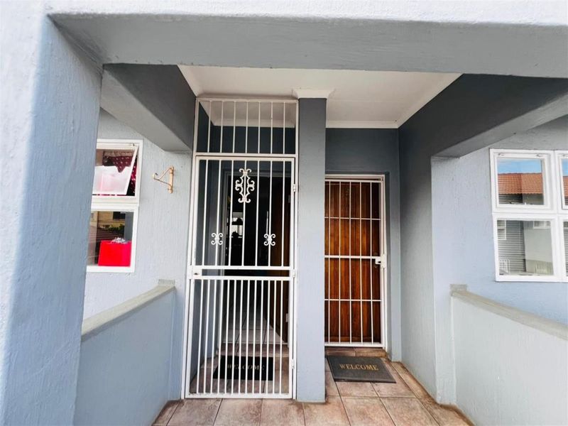 Apartment For Sale in New Redruth, Alberton - Photo 5