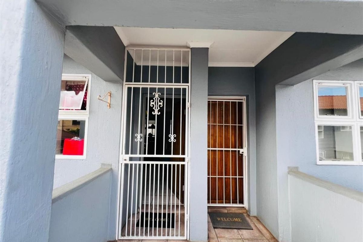 Apartment For Sale in New Redruth, Alberton - Photo 5