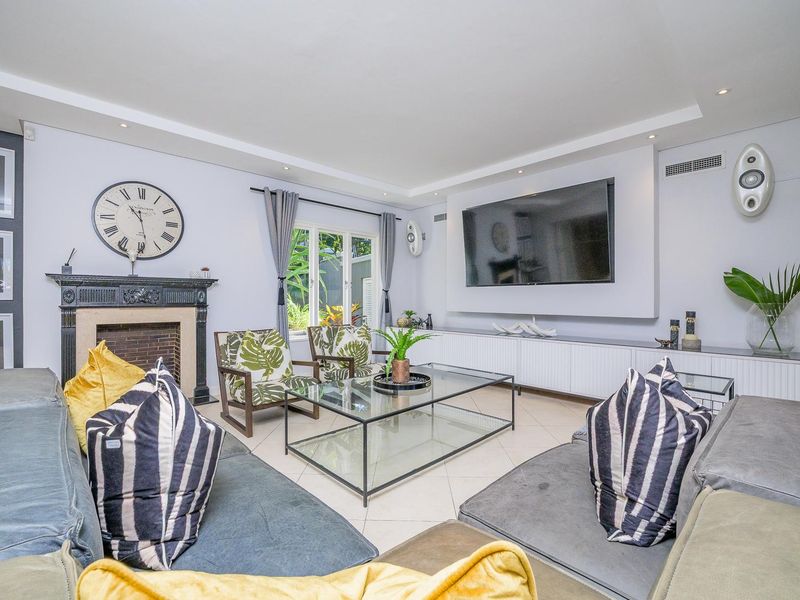 Hendra Estates - Grand Residence For Sale In The Heart Of Durban North - Photo 6