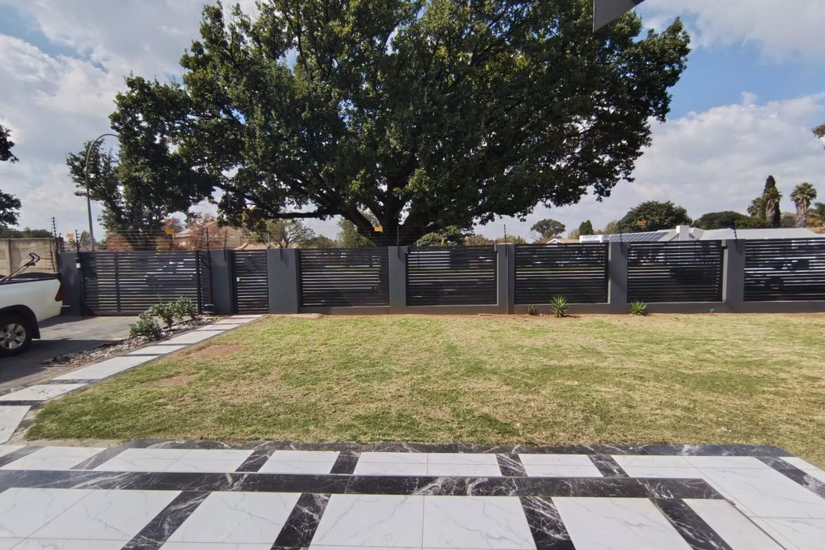 2 Properties, one stand Exceptional Rental Opportunity in the Heart of Rynfield - Photo 5