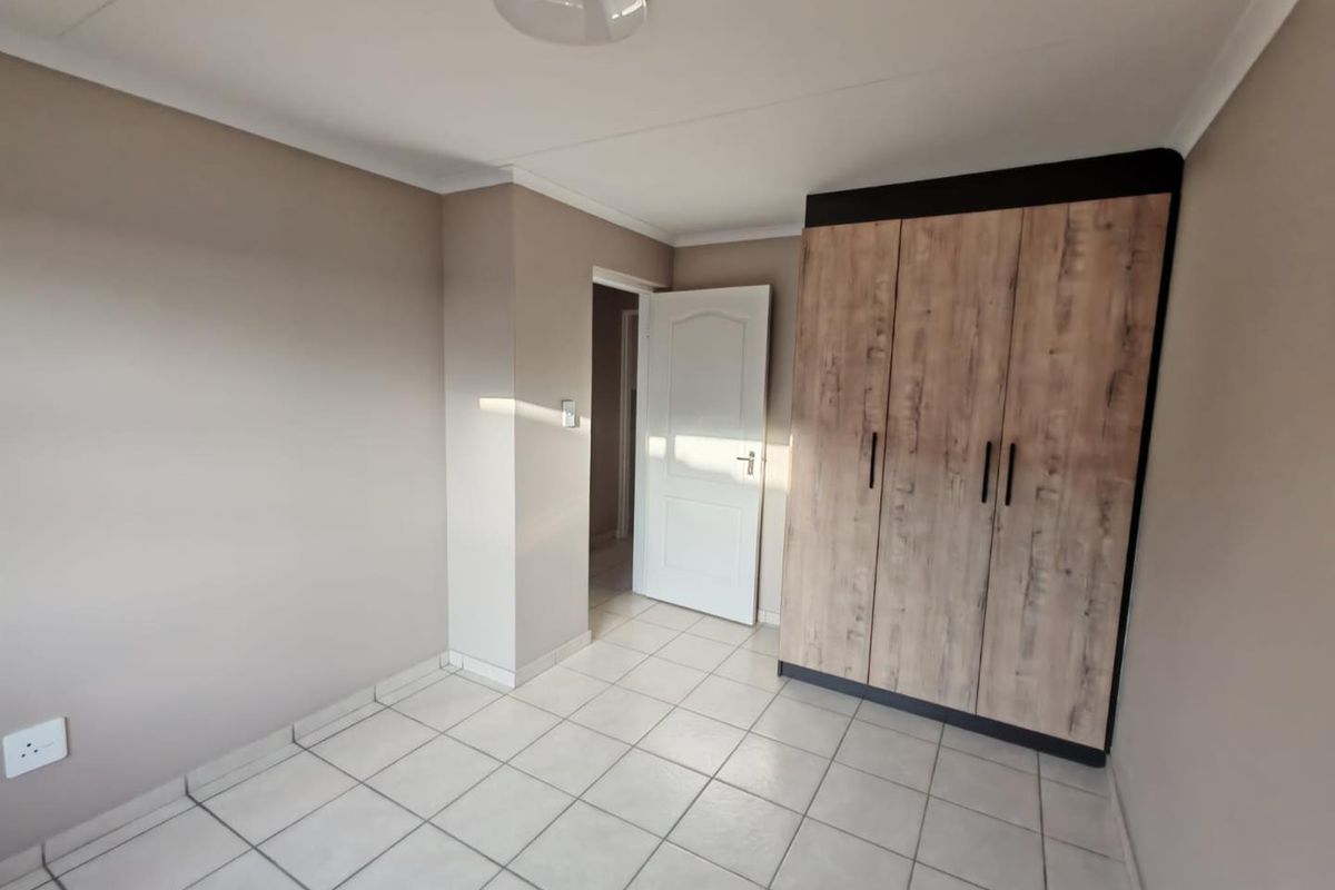 NEW DEVELOPMENT APARTMENTS - Photo 5