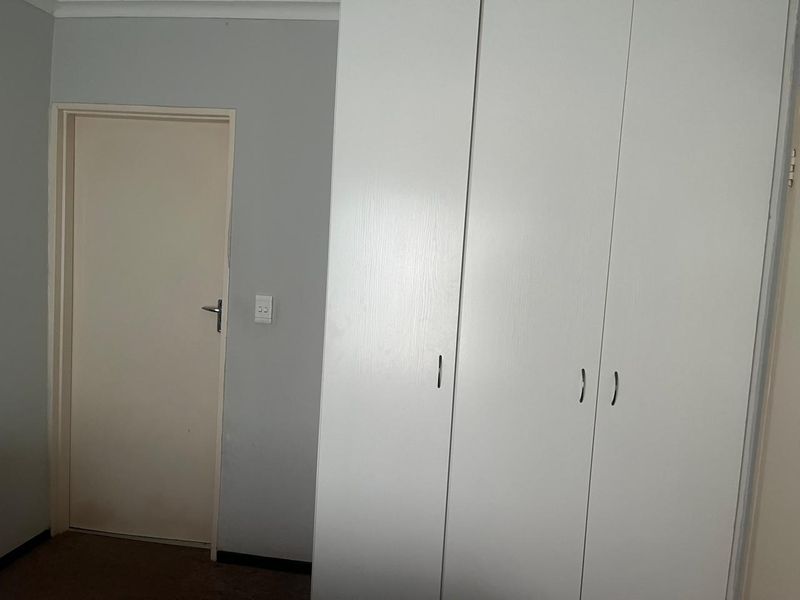 Beautiful Three bedroom Townhouse for sale - Photo 3
