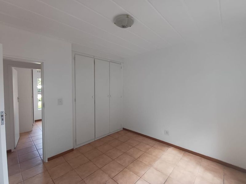 Ground Floor Gem with Private Garden – Perfect for Investors or First-Time Buyers! - Photo 10