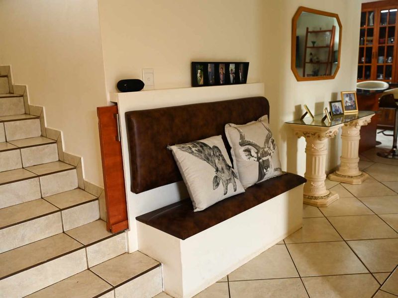 Magnificent 4 Bedroom Mansion for Sale in the popular The Wilds Security Estate! The Entertainers Dream! - Photo 9