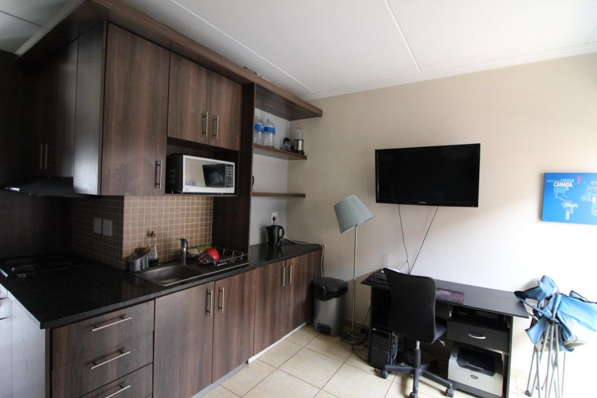 Safe and modern 1-bedroom apartment on the Bult. - Photo 4