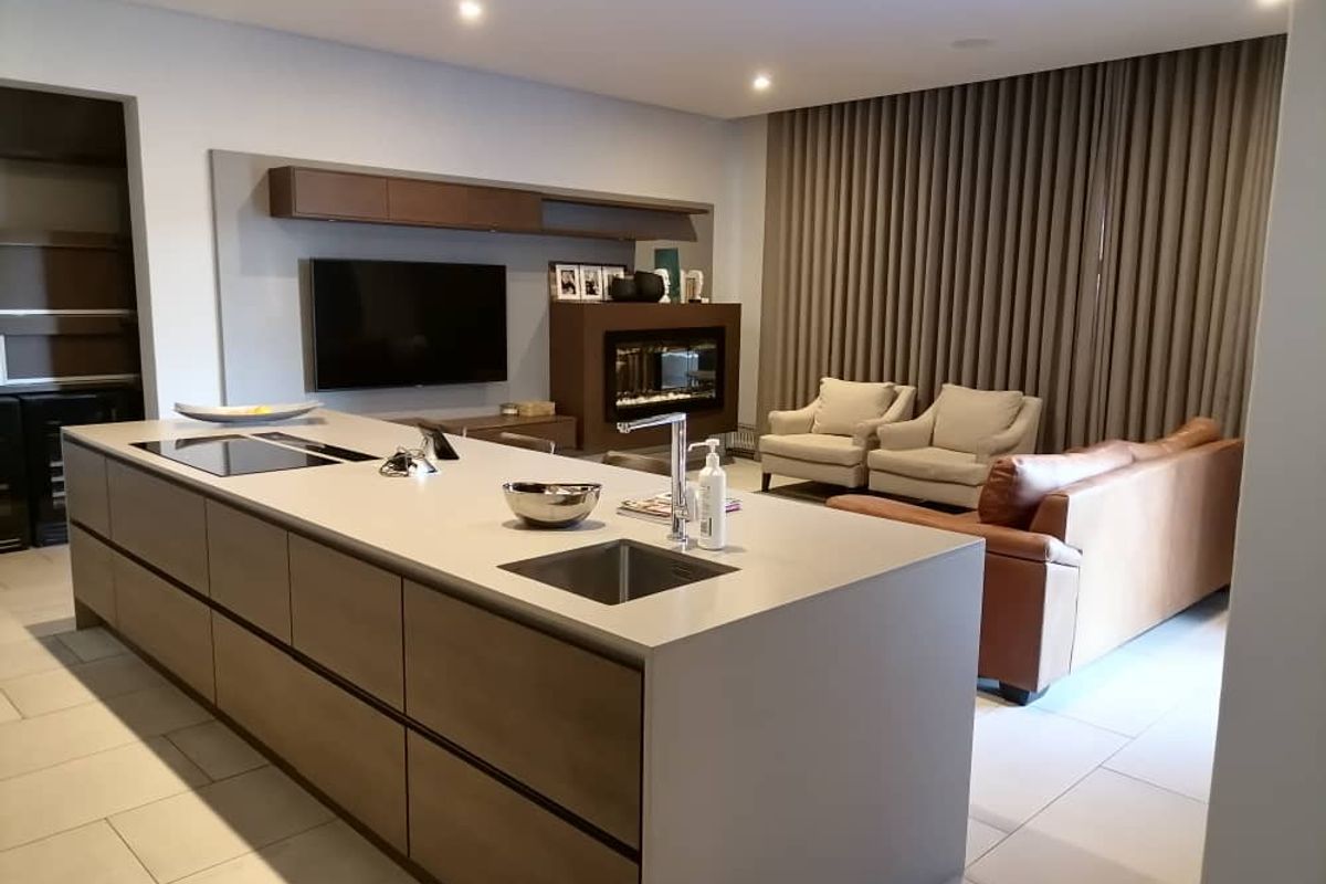 Luxury Living Awaits: Modern Home In Exclusive Estate In Ludwigsdorf - Photo 2