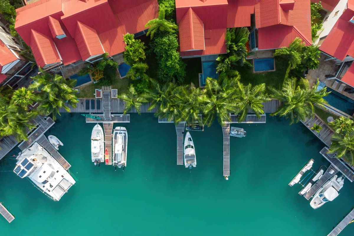 EXCEPTIONAL EDEN ISLAND OCEAN FRONT VILLA - Photo 4