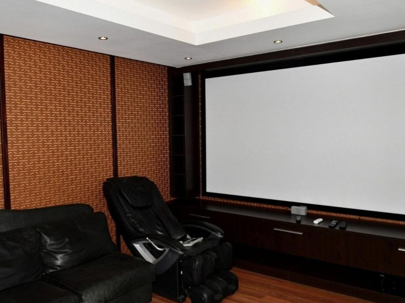 Discover this exceptional 949 sqm home set on1338 sqm erf in sought-after Ludwisdorf. - Photo 10