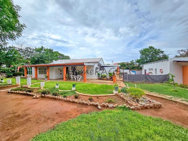 Outjo:  Quaint Cottage-Style Home for Sale - Photo 5