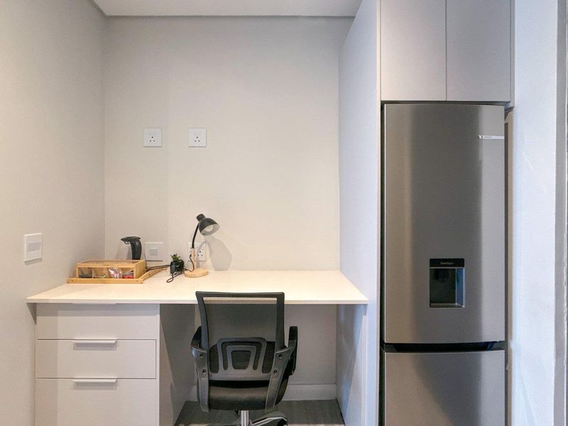 Executive 1-Bedroom Suite at The Capital Trilogy, Menlyn Maine - Photo 6