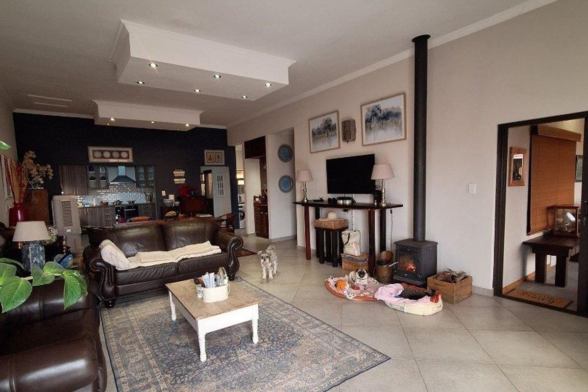 Swakopmund- For Sale-N$3 675 000 - Photo 5