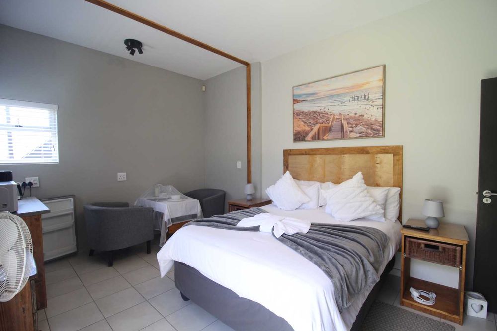 3 bedroom main house