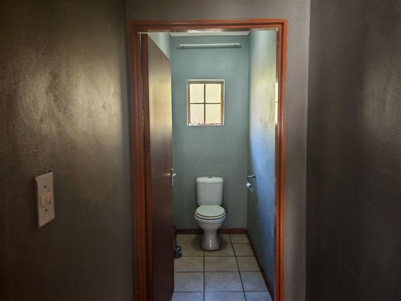 Rental House Available In Steelpoort - Photo 10