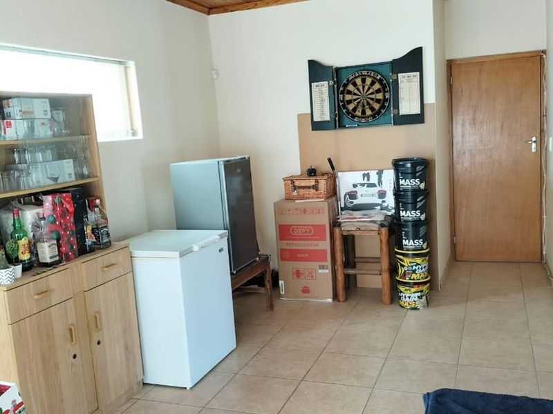 **Prime Location – Just 2 Blocks from the Lagoon in Meersig** - Photo 5
