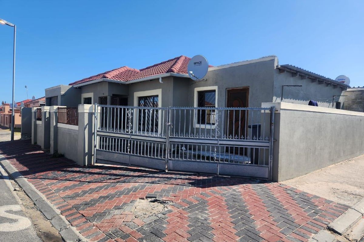 Charming 2-Bedroom Home in Delft Symphony Awaits You! - Photo 3