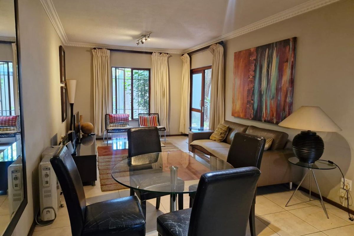 Spacious 1 Bed Garden Apartment - Photo 2