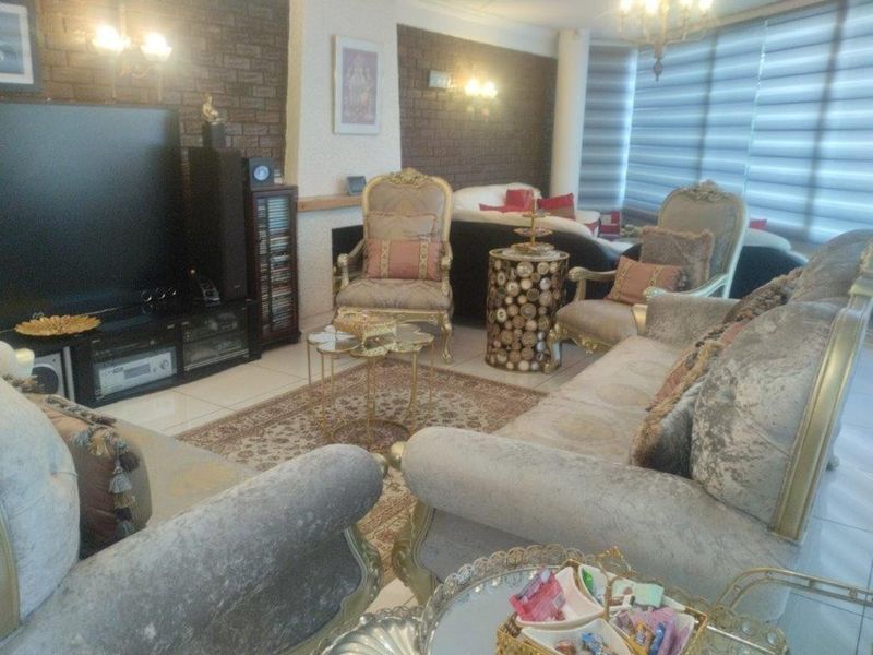 Westville property with fantastic views including a view to ships at sea. - Photo 6