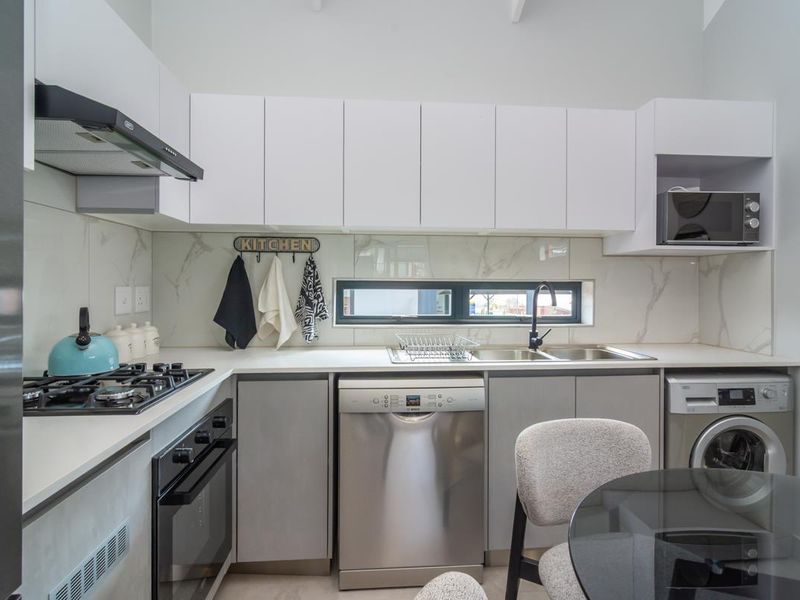 A modern home  with comfort and  privacy awaits you at Baltimore Estate Home - Photo 6