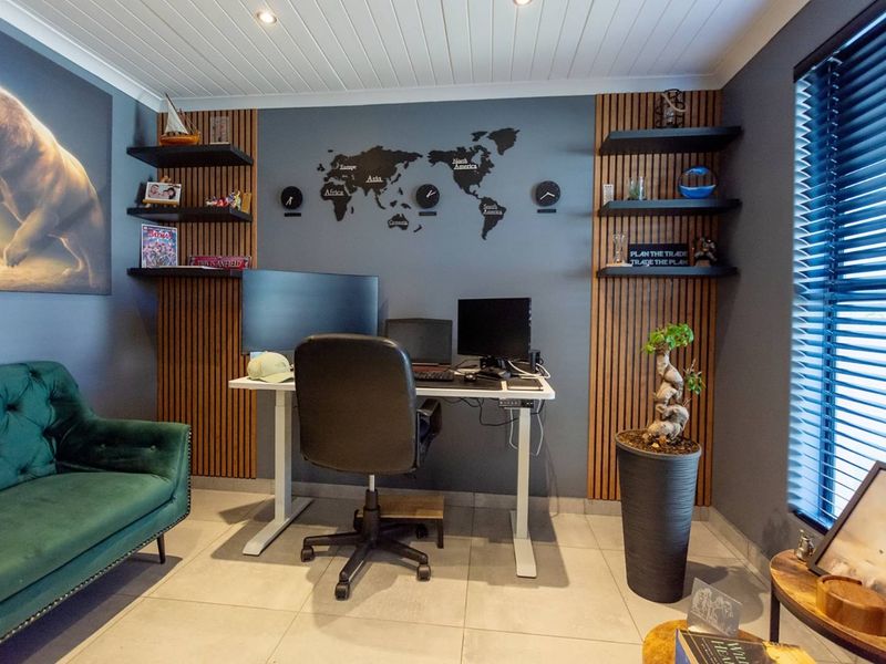 3-Bedroom House in Prestige Langebaan Country Estate - Photo 8