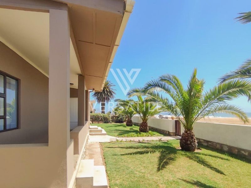 Beachfront home for Sale in Vineta, Swakopmund - Photo 6