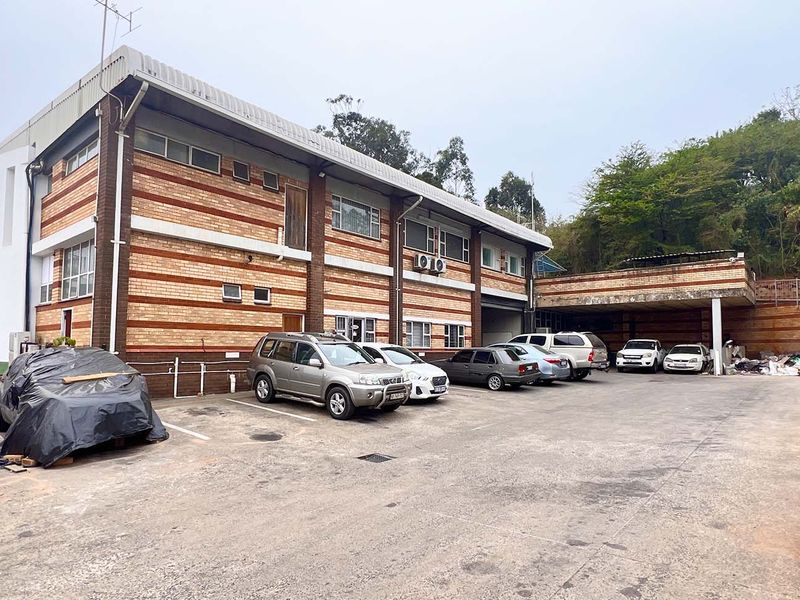 Warehouse / Factory / Offices For Sale – Redhill - Photo 3