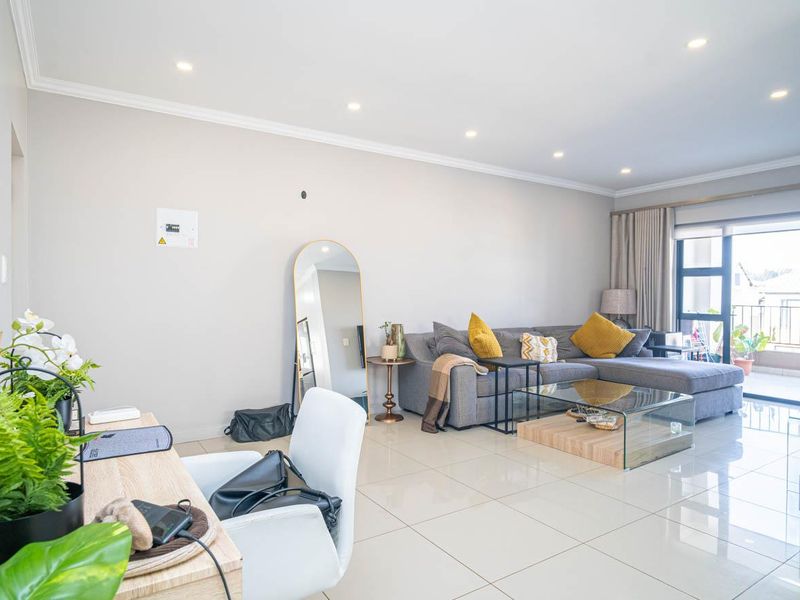 Modern Move-In Ready 3 Bedroom Apartment in The Falls Lifestyle Estate - Photo 6