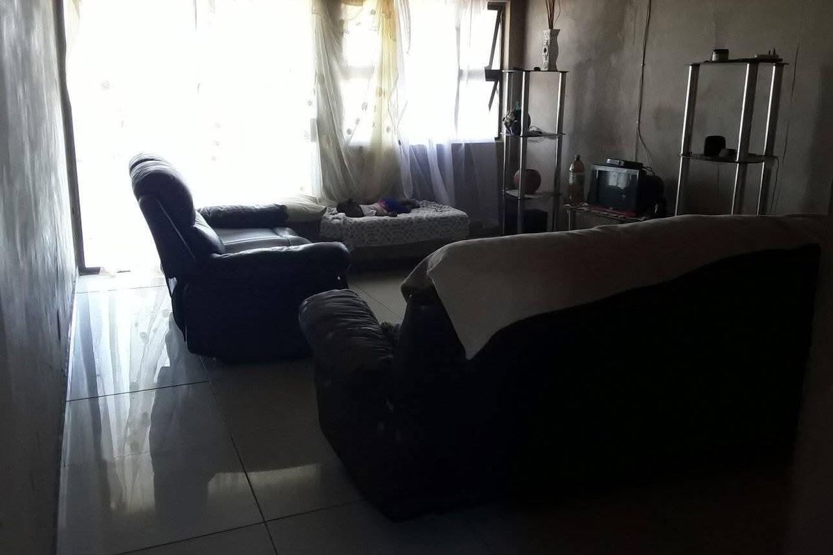 Property for Sale – Eniwe - Photo 2