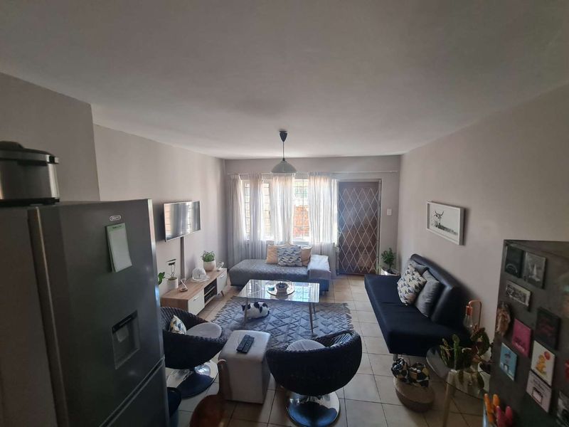 Lunnon Court, 2 bedroom duplex to rent - Photo 2