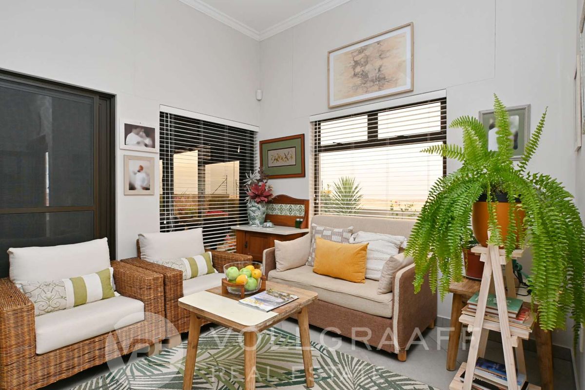 Neat Corner Home with Bachelor Unit For Sale in Extension 22, Swakopmund - Photo 4