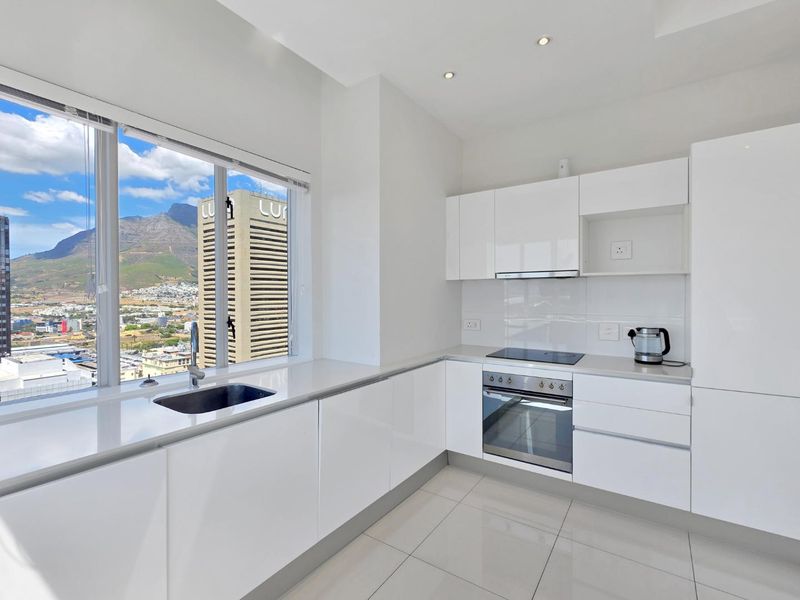 Panoramic Views at the Pullman - Photo 6