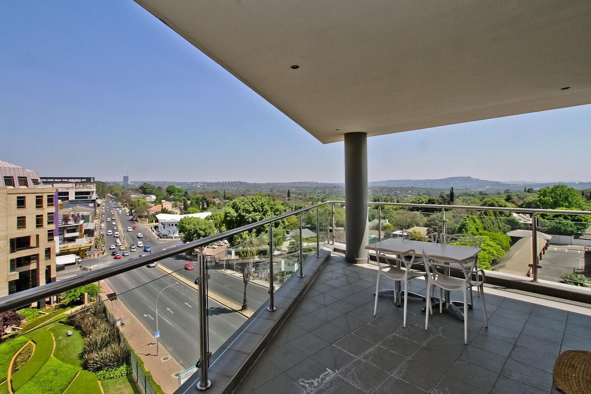 MAGNIFICENT SEMI FURNISHED 2 BED APARTMENT IN ROSEBANK - Photo 3
