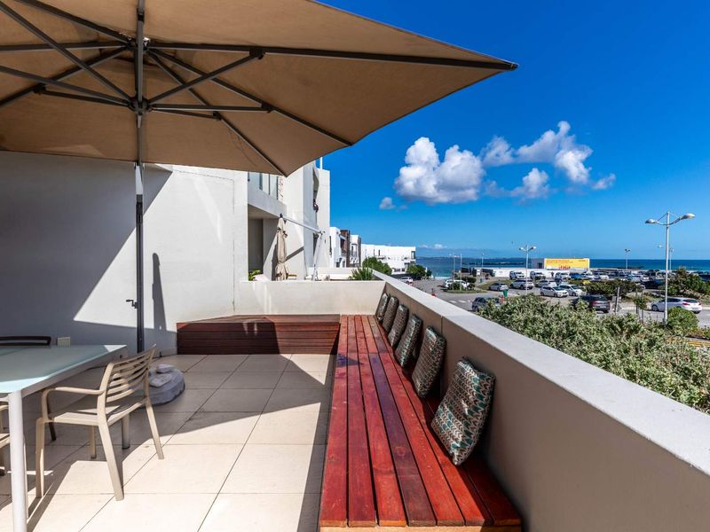 2 Bedroom Apartment for sale in Big Bay -- Location, Location, Location - Photo 4