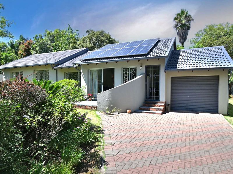 Charming Family Home in Excellent Estate - Photo 3