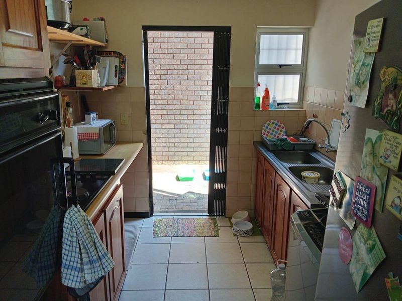 Welcome to this charming and versatile duplex that’s all about comfort, style, and easy living - Photo 2