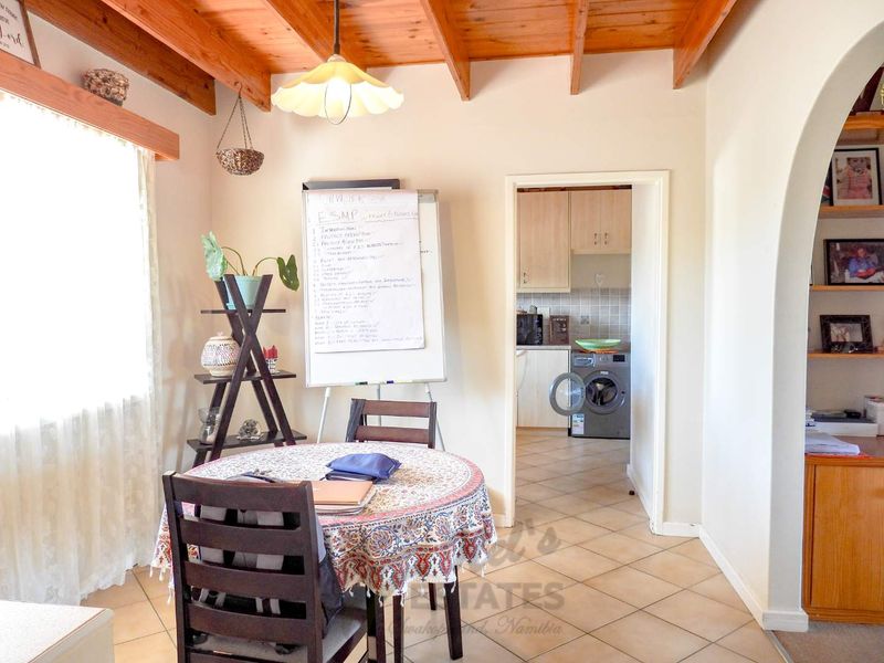 Spacious Duplex Apartment For Sale in Swakpmund Central - Photo 10