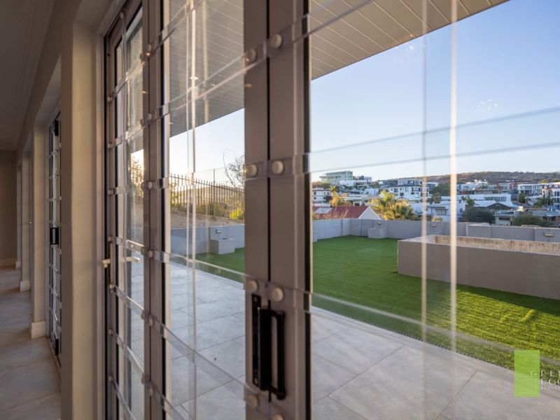 Double up with two homes on one property! - Photo 10