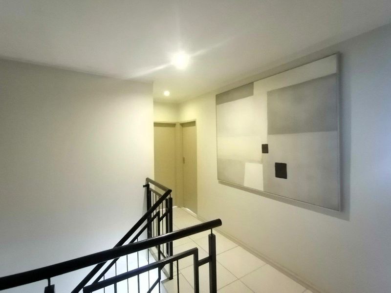 Spacious 4-Bedroom Duplex in Secure Estate - Photo 9