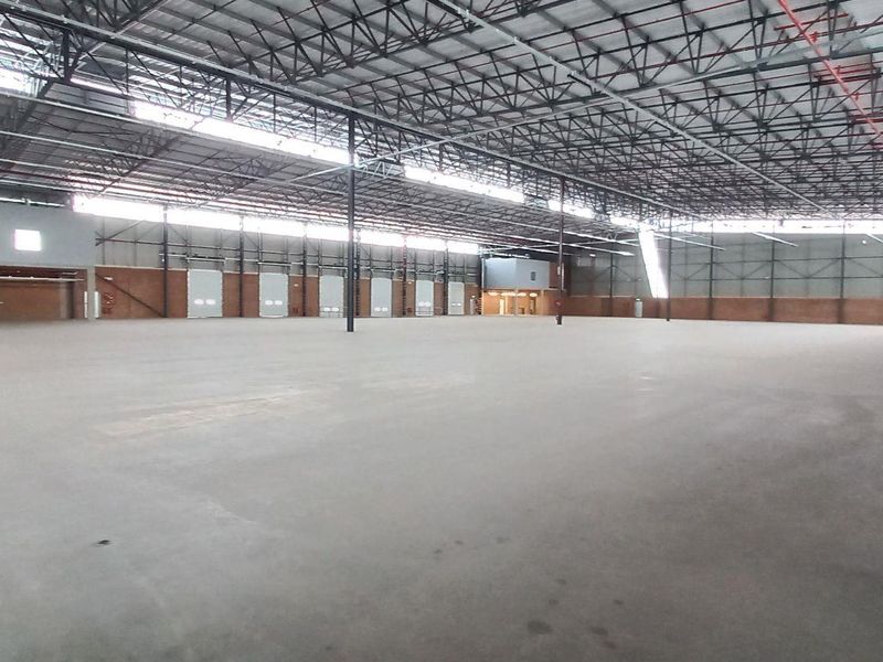 **1,910m2 A-Grade Warehouse To Let | Dakota Precinct, Rand Airport Industrial Park** - Photo 6