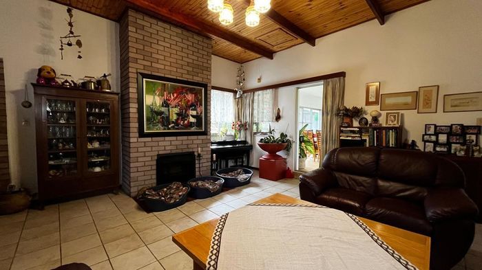 Property #2487119, House For Sale in Olympia