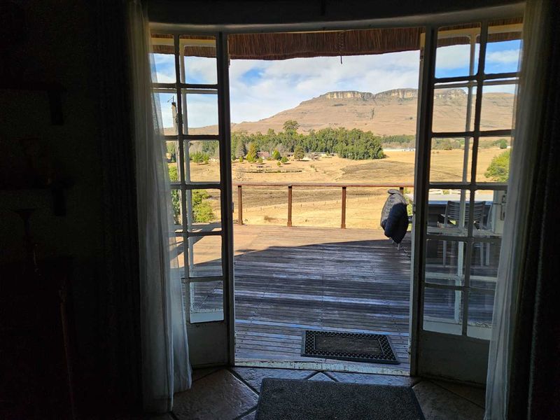 Magnificent 20-Hectare Drakensberg Lifestyle Farm with Panoramic Mountain Views, Kamberg - Photo 7