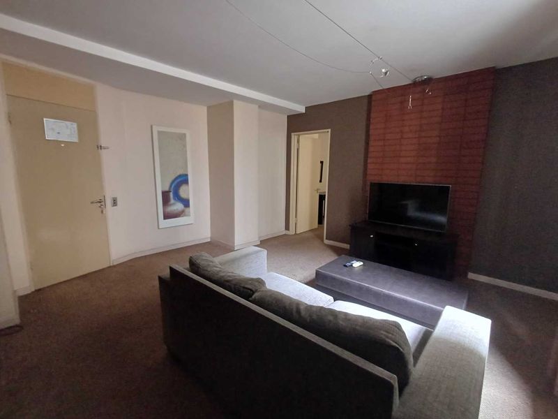 213 Mapungubwe Hotel fully furnished with quality furniture and appliances - Photo 3