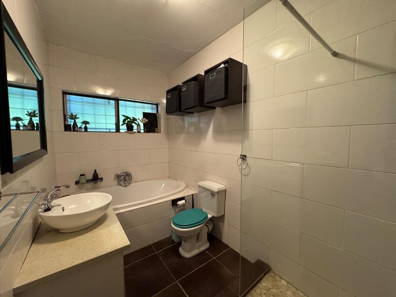 Property For Sale in Lynnwood Manor, Pretoria - Photo 10