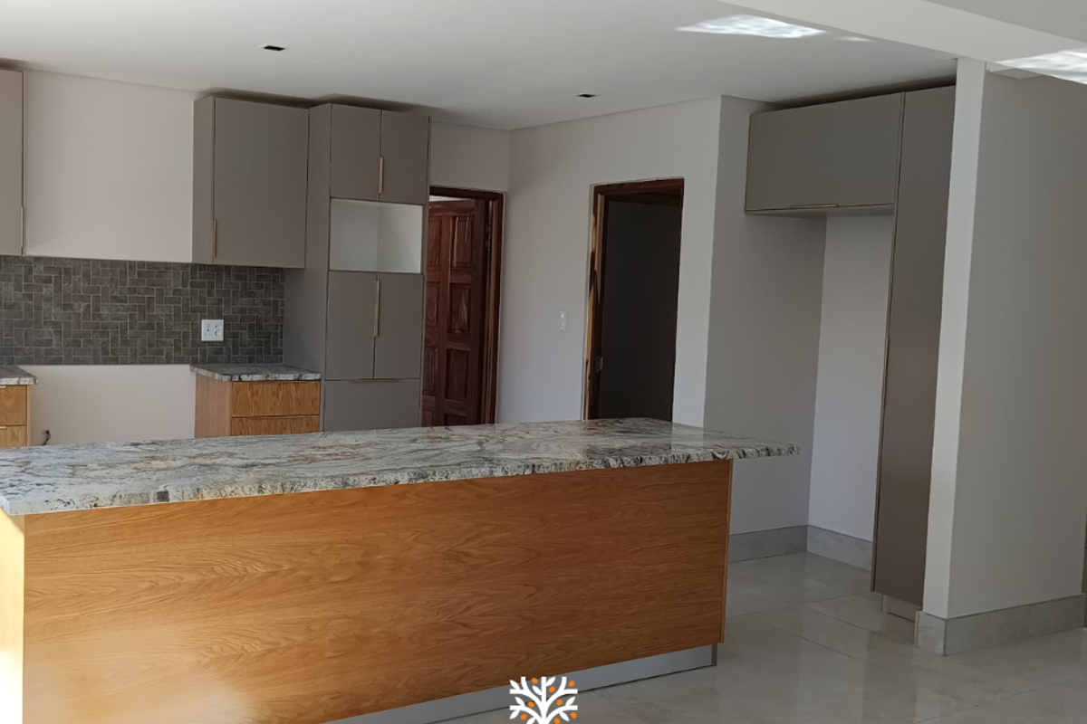 5-Bedroom Home For Sale | Ludwigsdorf | N$13 000 000 - Photo 4