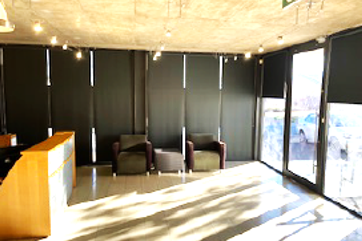 Industrial Property for Sale – 4,050m2  (Three Subdivided Plots) N$18 450 000.00 - Photo 4