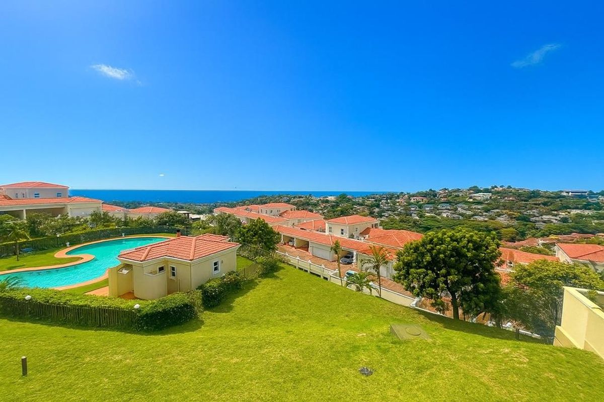 Hendra - Ultra Modern 3-Bedroom Apartment with Drive-Up Access and Breathtaking Views - Photo 2