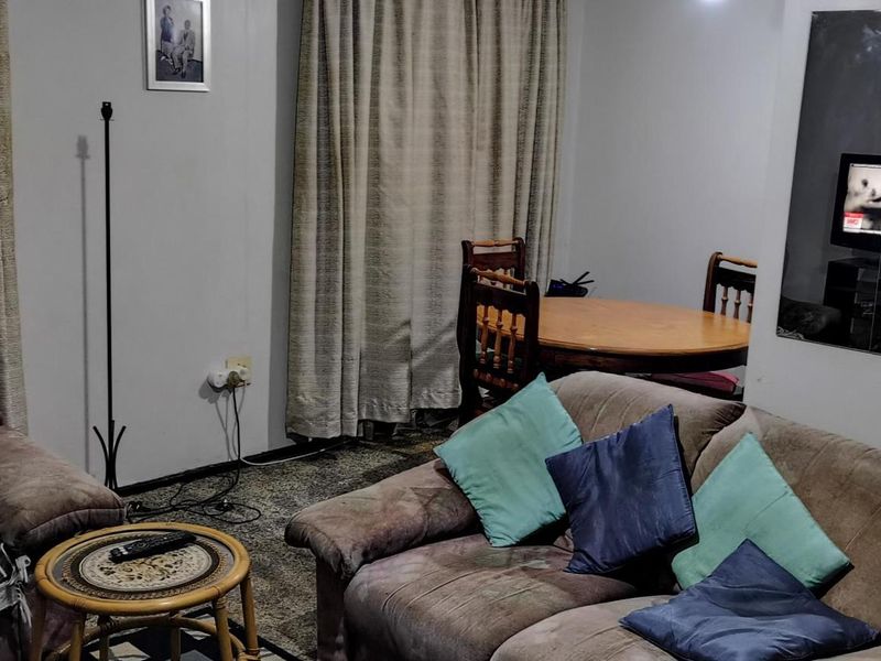 Explore this Flexible 2-Bedroom Home in Prime Spot! - Photo 6