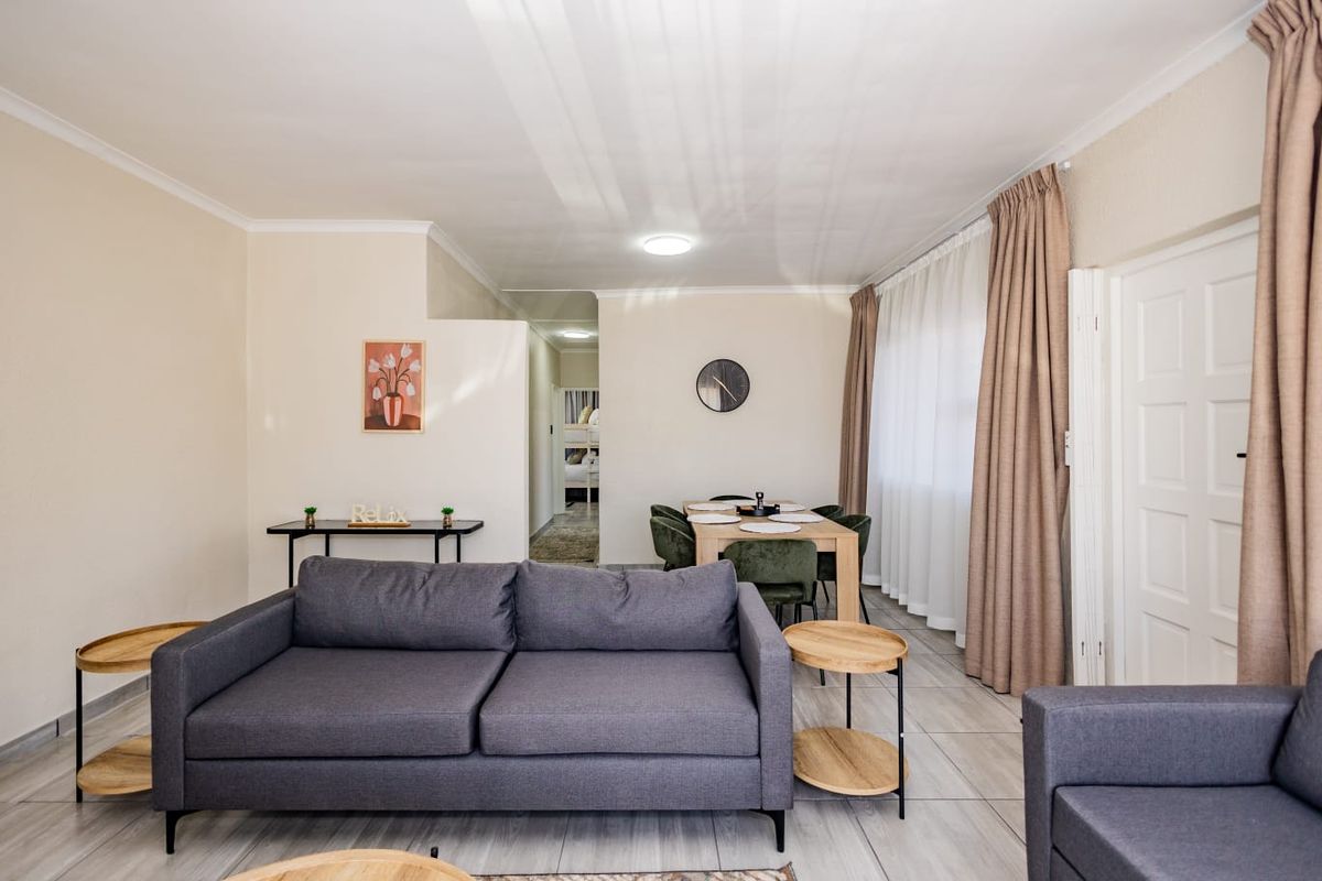 Olive House: Where Comfort Meets Convenience - Photo 2