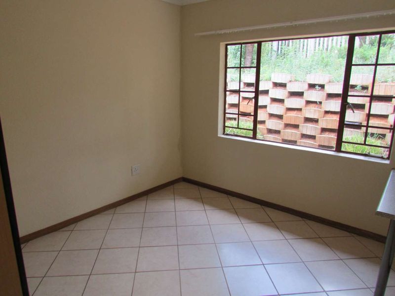 2 BEDROOM UNIT TO RENT IN PHILIP NEL PARK - Photo 10