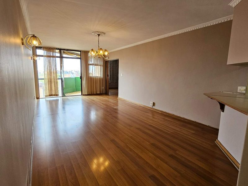 Comfortable Retirement Living in a Secure and Well-Established Community - Photo 9