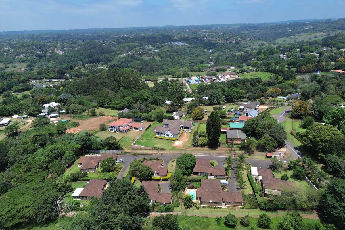 Modern, Low-Maintenance 3-Bedroom Family Home for Sale! - Photo 3